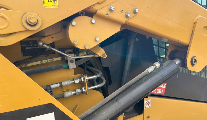 
								2015 CATERPILLAR 259D Skid Steer full									