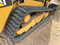 
										2015 CATERPILLAR 259D Skid Steer full									
