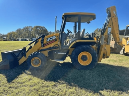 
										2014 JCB 3CX Loader and Backhoe full									