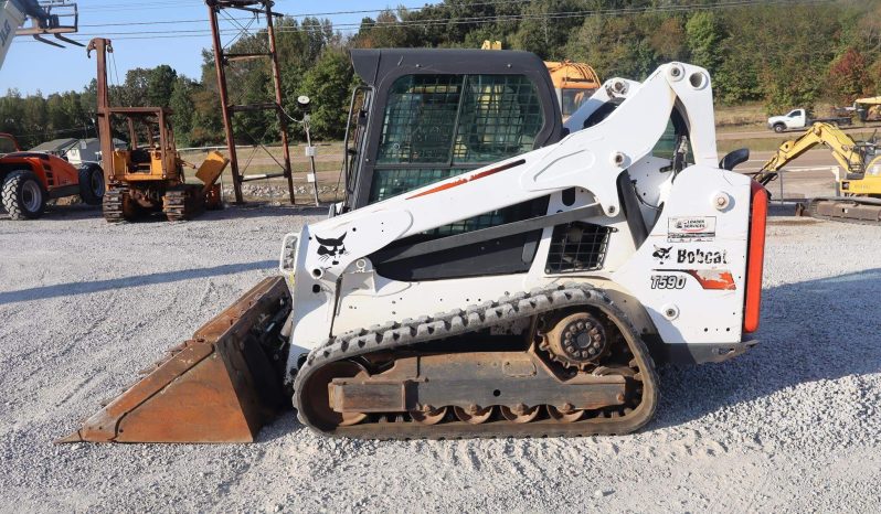 
								2015 BOBCAT T590 Compact Track Loader full									